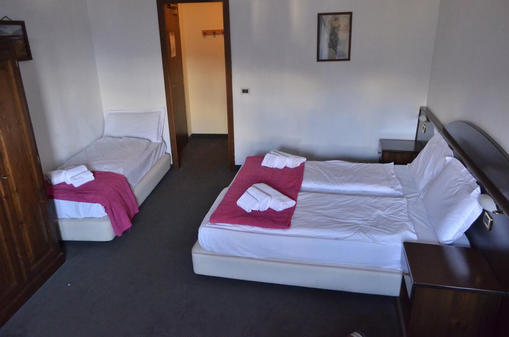 Oulx Hotel La Terrazza מראה חיצוני תמונה