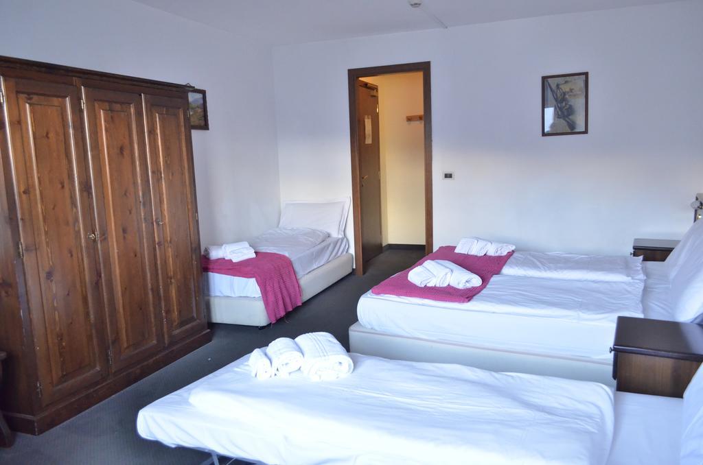Oulx Hotel La Terrazza מראה חיצוני תמונה